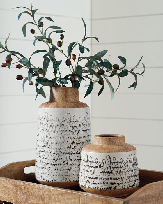 Meghan Vase (Set of 2)