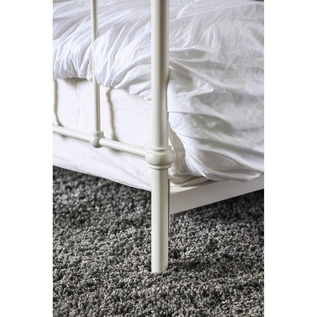 IRIA Vintage White Full Bed